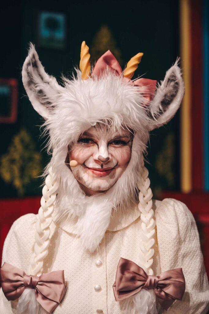 erkelenzer weihnachtsmärchen 2024 - szene aus "der wolf und die 7 geislein"